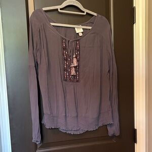Knox Rose L Gray Embroidered Detail Blouse Smocked Hem